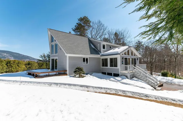 $727,000 | 26 Sartwell Lane, Bartlett, NH 03860