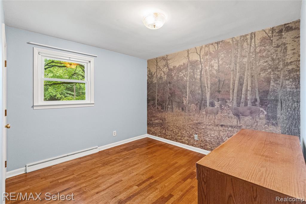 3323 East Carpenter Road Flint, MI 48506 - Photo 20 of 35
