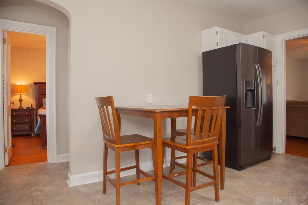 1400 South Red Bank Road Evansville, IN 47712 - Photo 8 of 28 Gallery Image 8