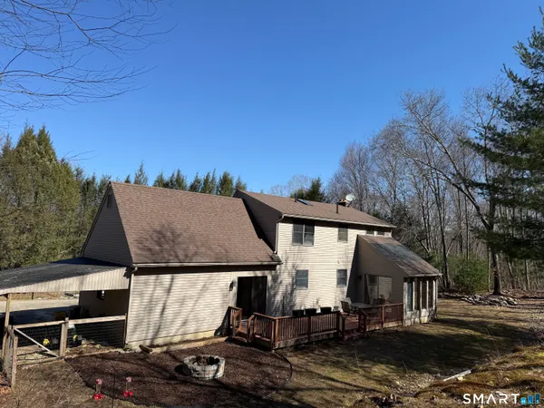 $374,999 | 1 Whitney Road, Columbia, CT 06237