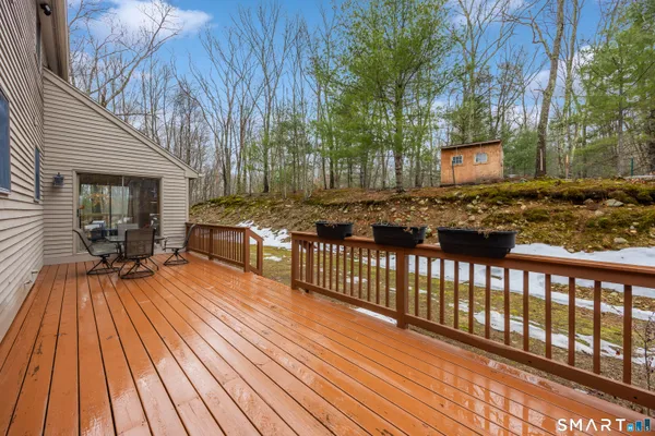 $374,999 | 1 Whitney Road, Columbia, CT 06237