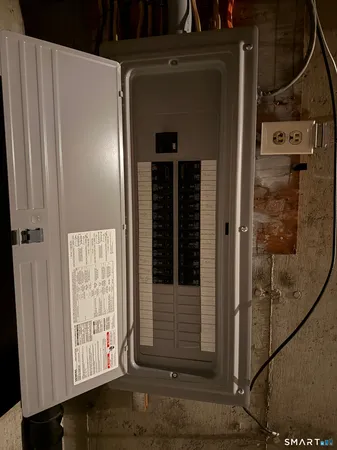 $374,999 | 1 Whitney Road, Columbia, CT 06237