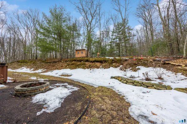 $374,999 | 1 Whitney Road, Columbia, CT 06237