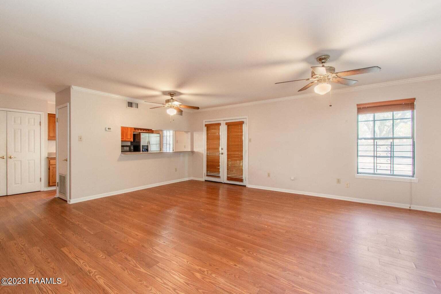 522 Harding Street, Unit C Lafayette, LA 70503 - Photo 5 of 15 IMG_9560