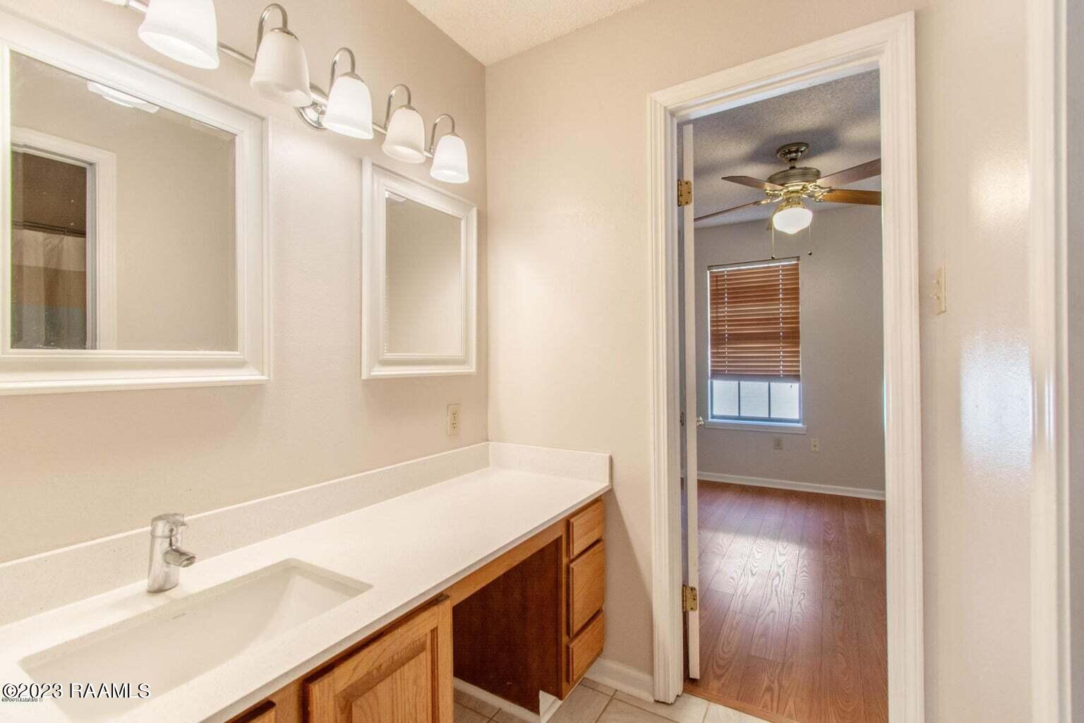 522 Harding Street, Unit C Lafayette, LA 70503 - Photo 8 of 15 IMG_9565