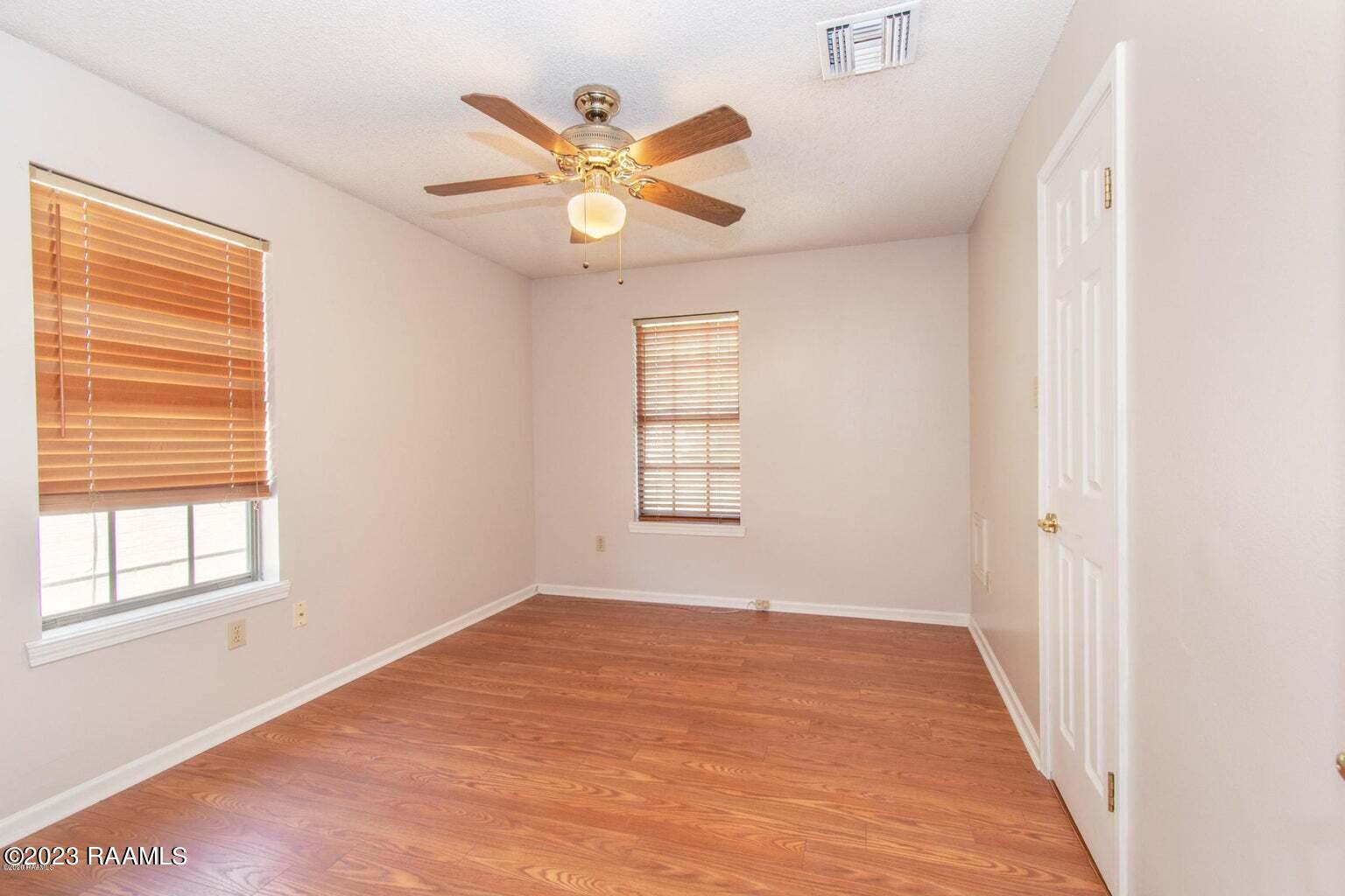 522 Harding Street, Unit C Lafayette, LA 70503 - Photo 9 of 15 IMG_9568