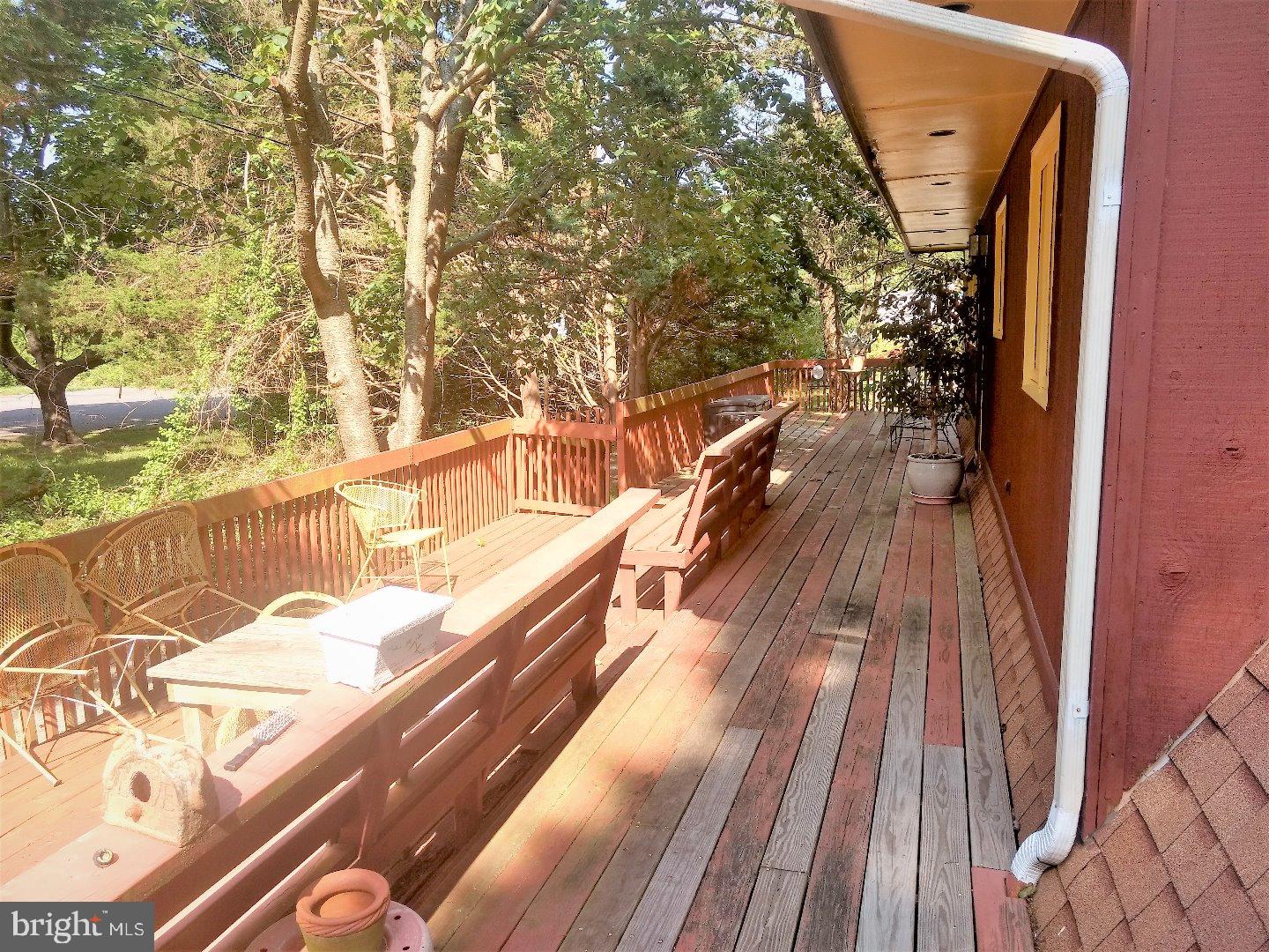 2318 New Road Northfield, NJ 08225 - Photo 3 of 13 Deck