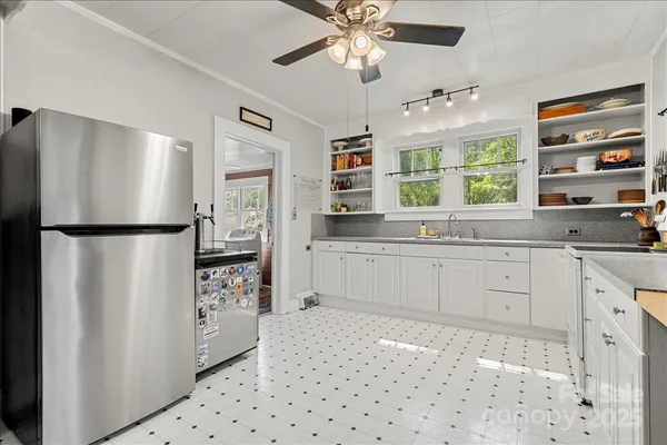 $299,000 | 208 Corban Avenue Southeast, Concord, NC 28025