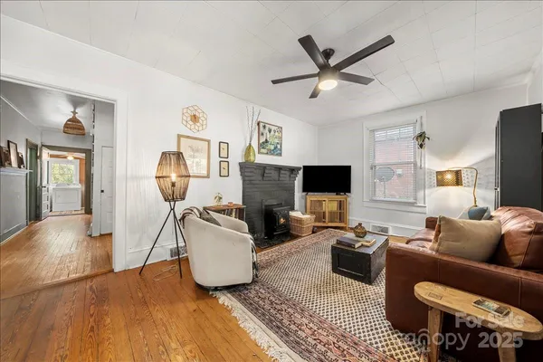 $299,000 | 208 Corban Avenue Southeast, Concord, NC 28025