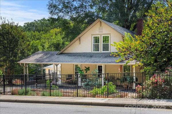 $299,000 | 208 Corban Avenue Southeast, Concord, NC 28025