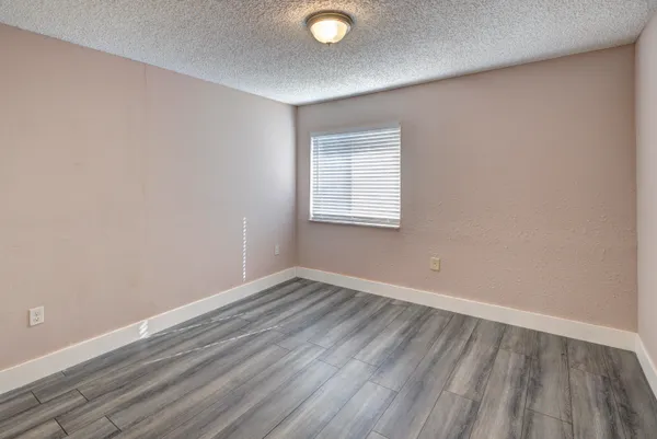 $2,200 | 858 Crystal Lake Drive, Deerfield Beach, FL 33064