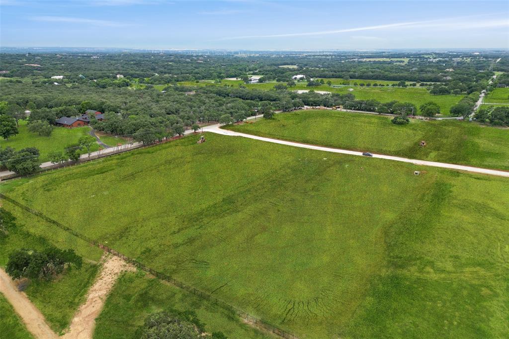 600 Wiesen Way Argyle, TX 76226 - Photo 27 of 40 a view of a city