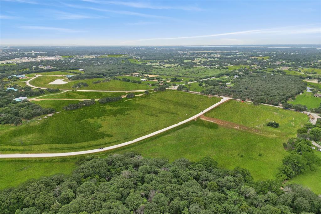 600 Wiesen Way Argyle, TX 76226 - Photo 33 of 40 a view of a city