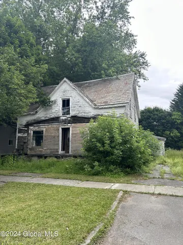 $35,000 | 244 North Main Street, Salem, NY 12865