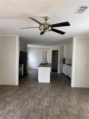 29536 Linda's Haven Road Springfield, LA 70462 - Photo 6 of 34 Gallery Image 6