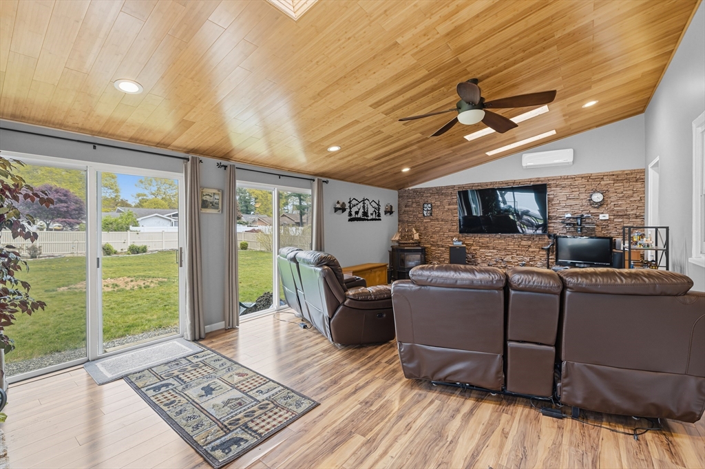 9 Joseph Street Acushnet, MA 02743 - Photo 5 of 42