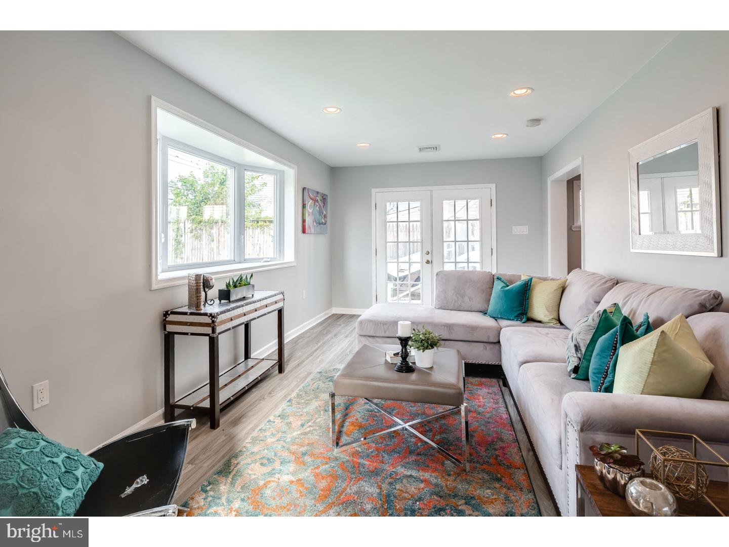 2818 Nestling Road Philadelphia, PA 19154 - Photo 10 of 25 Gallery Image 10