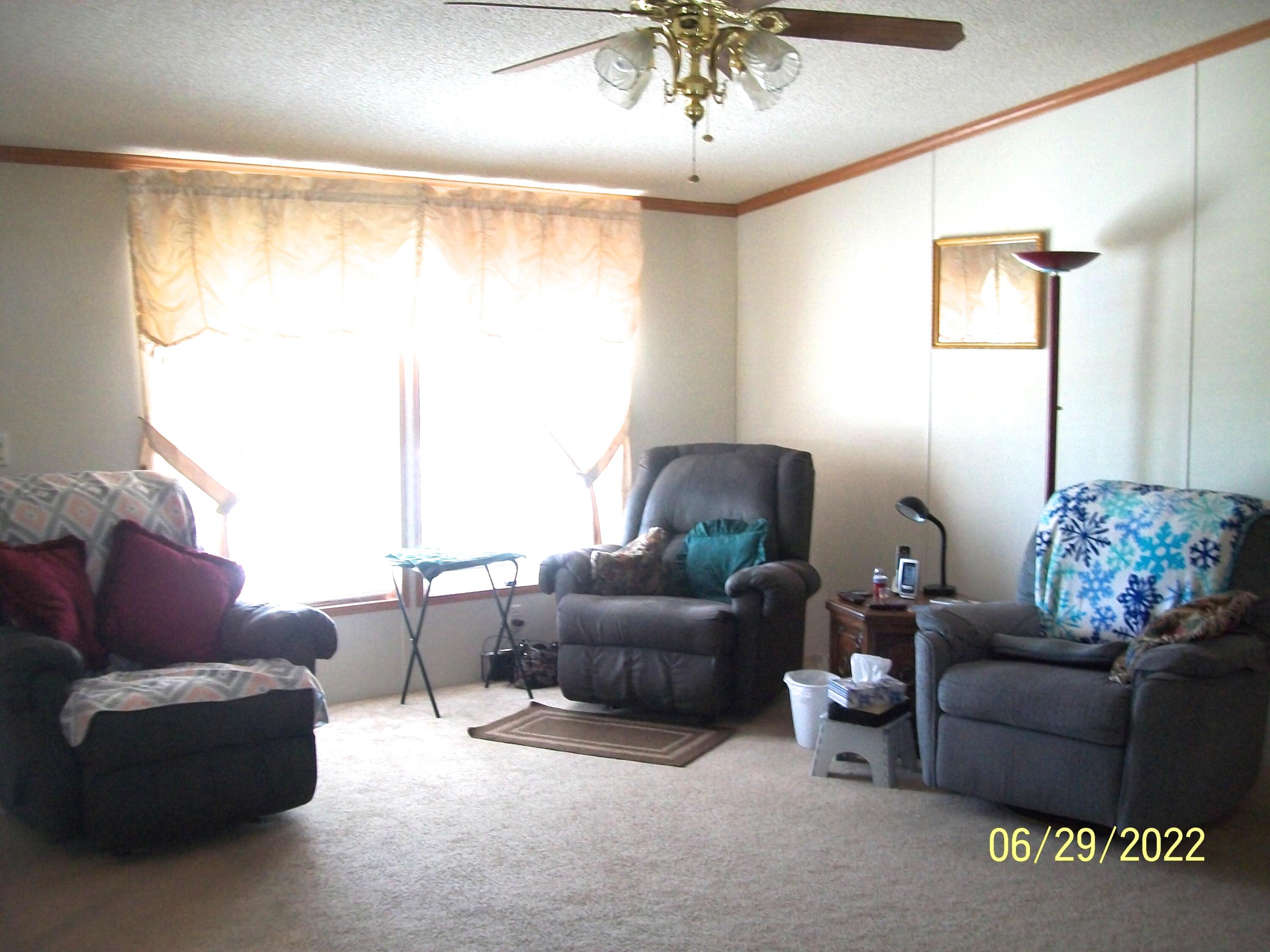 1900 Liberty Road Eubank, KY 42567 - Photo 7 of 54 100_6087