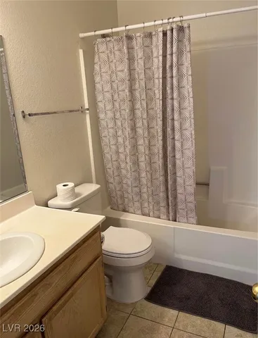 $1,800 | 2205 Short Pine Drive, Las Vegas, NV 89108