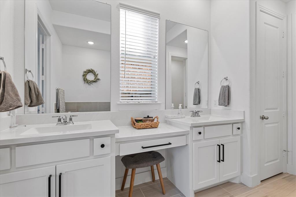 1332 Thompson Road Argyle, TX 76226 - Photo 18 of 36 Full bathroom with double vanity, recessed lighting, and a closet