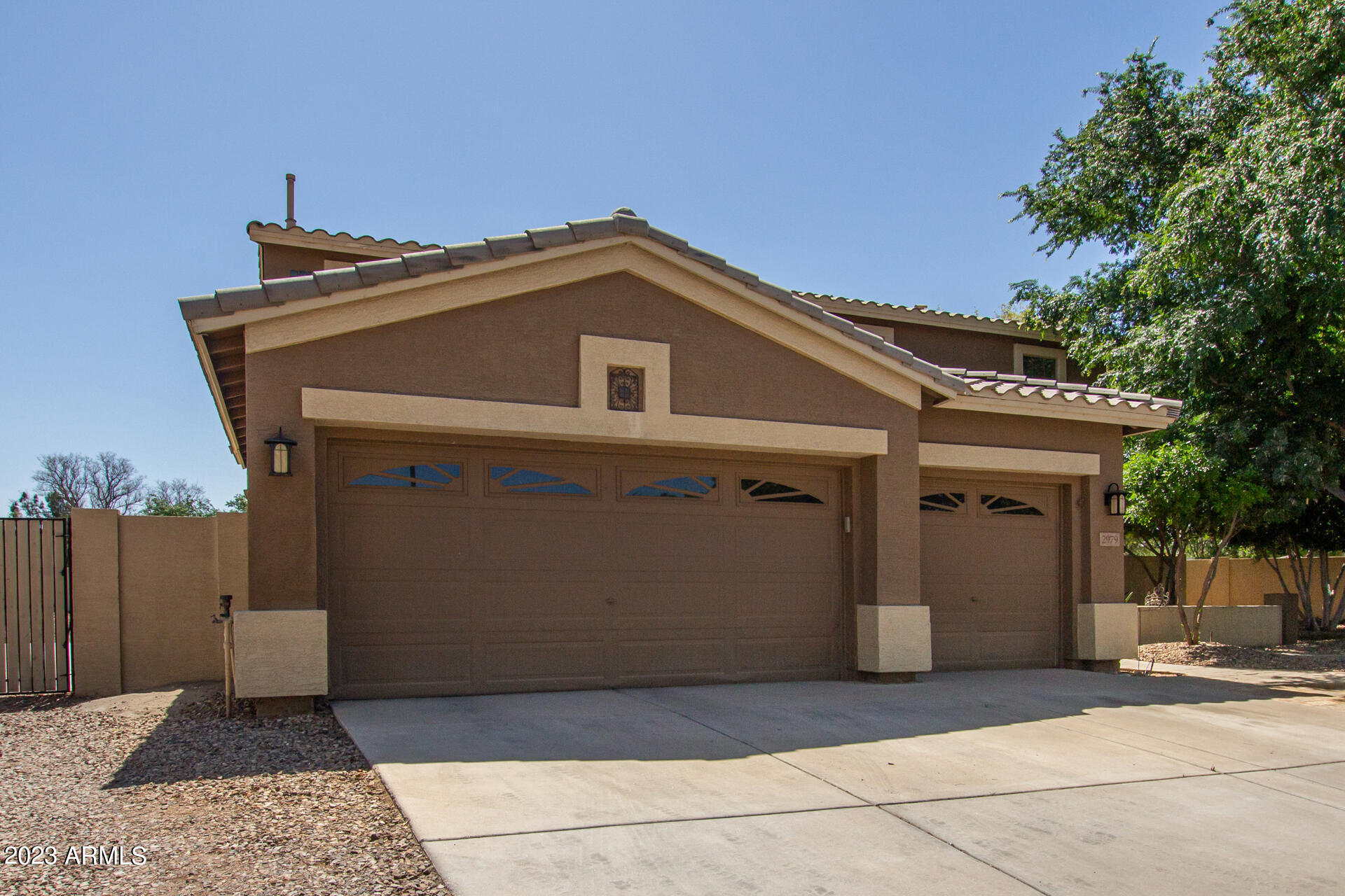 2979 South Martingale Road Gilbert, AZ 85295 - Photo 2 of 54 02 - Martingle