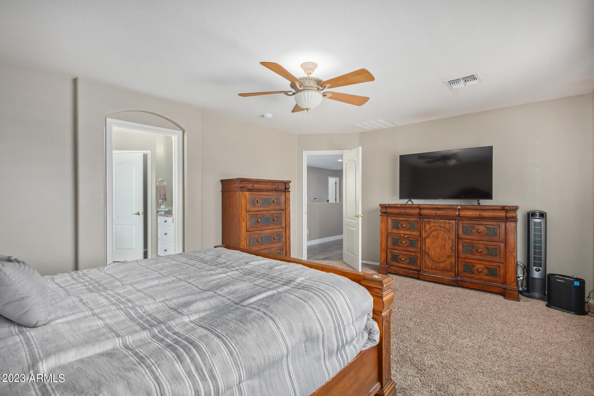 2979 South Martingale Road Gilbert, AZ 85295 - Photo 21 of 54 20 - Martingle