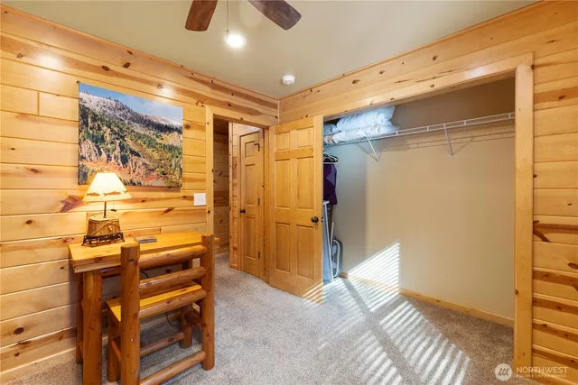 $1,150,000 | 16006 Crystal Lane East, Enumclaw, WA 98022