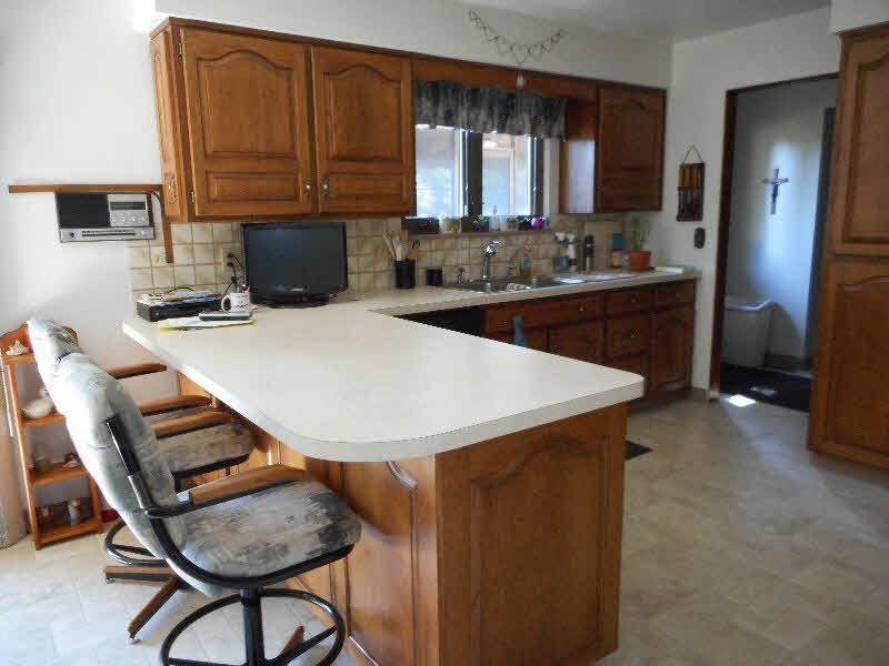 485 South Nine Mile Road Linwood, MI 48634 - Photo 3 of 19