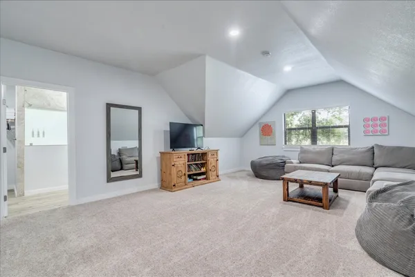 $899,000 | 302 Guadalupe River Drive, Seguin, TX 78155