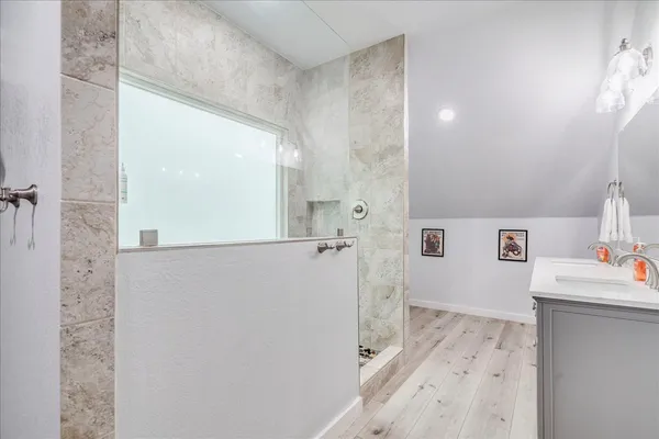 $899,000 | 302 Guadalupe River Drive, Seguin, TX 78155