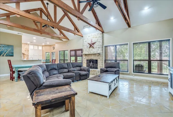 $899,000 | 302 Guadalupe River Drive, Seguin, TX 78155