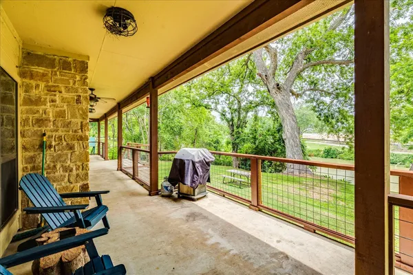 $899,000 | 302 Guadalupe River Drive, Seguin, TX 78155