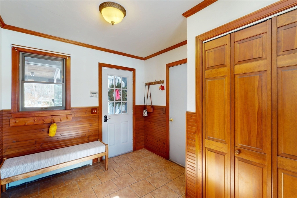 304 Dalton Division Road Pittsfield, MA 01201 - Photo 13 of 42 Gallery Image 13