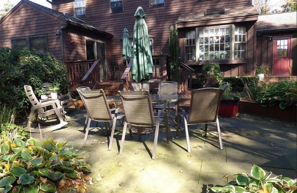 304 Dalton Division Road Pittsfield, MA 01201 - Photo 33 of 42 Gallery Image 33