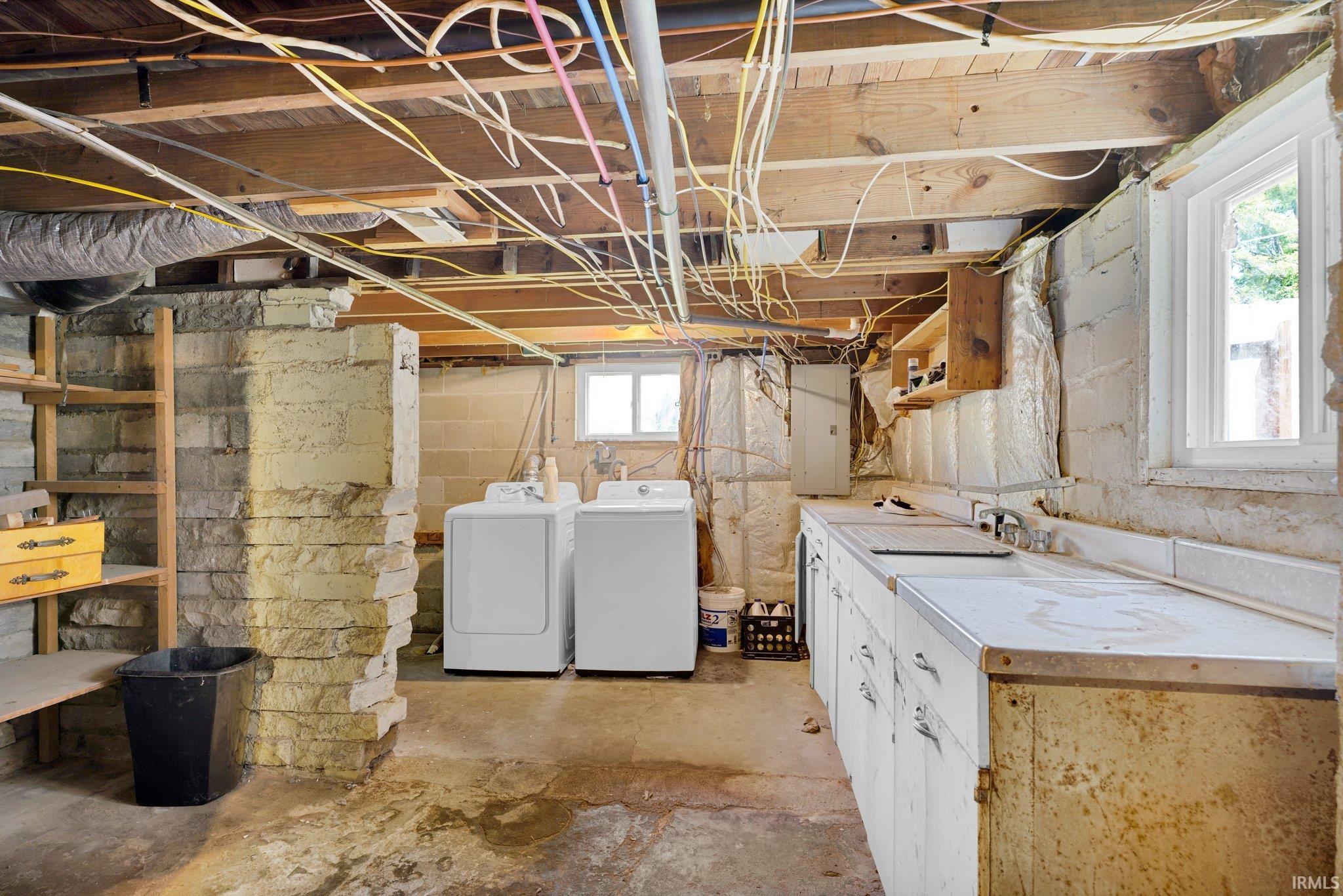 1022 R Street Bedford, IN 47421 - Photo 24 of 32 Gallery Image 24