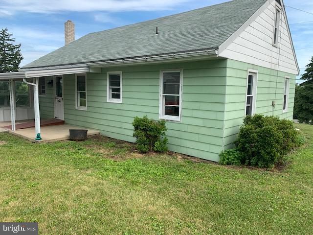 4846 Lehman Road Spring Grove, PA 17362 - Photo 3 of 17