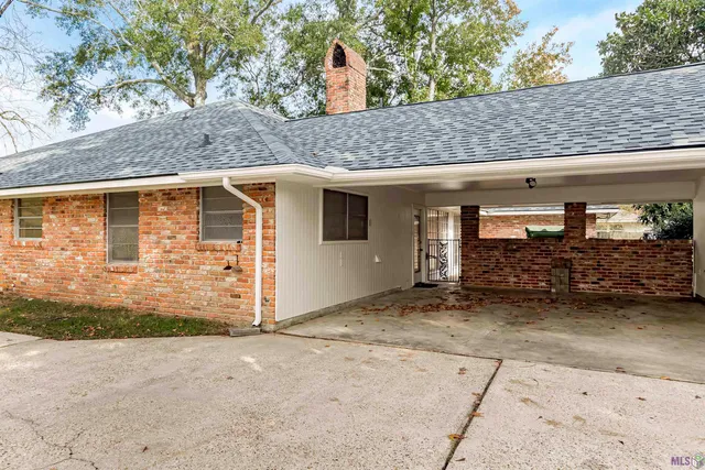 $270,000 | 11146 Goodwood Boulevard, Baton Rouge, LA 70815