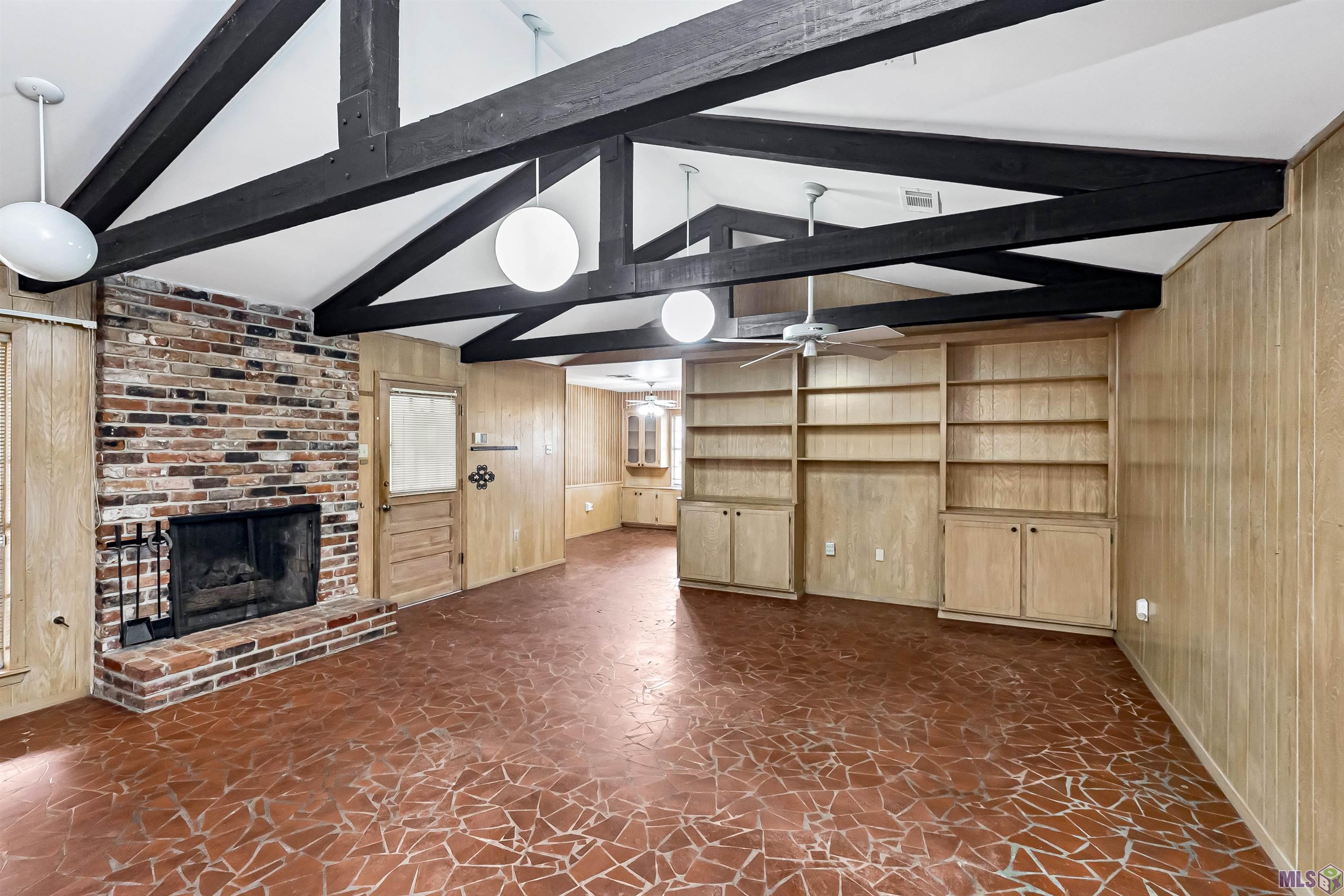 11146 Goodwood Boulevard Baton Rouge, LA 70815 - Photo 2 of 32