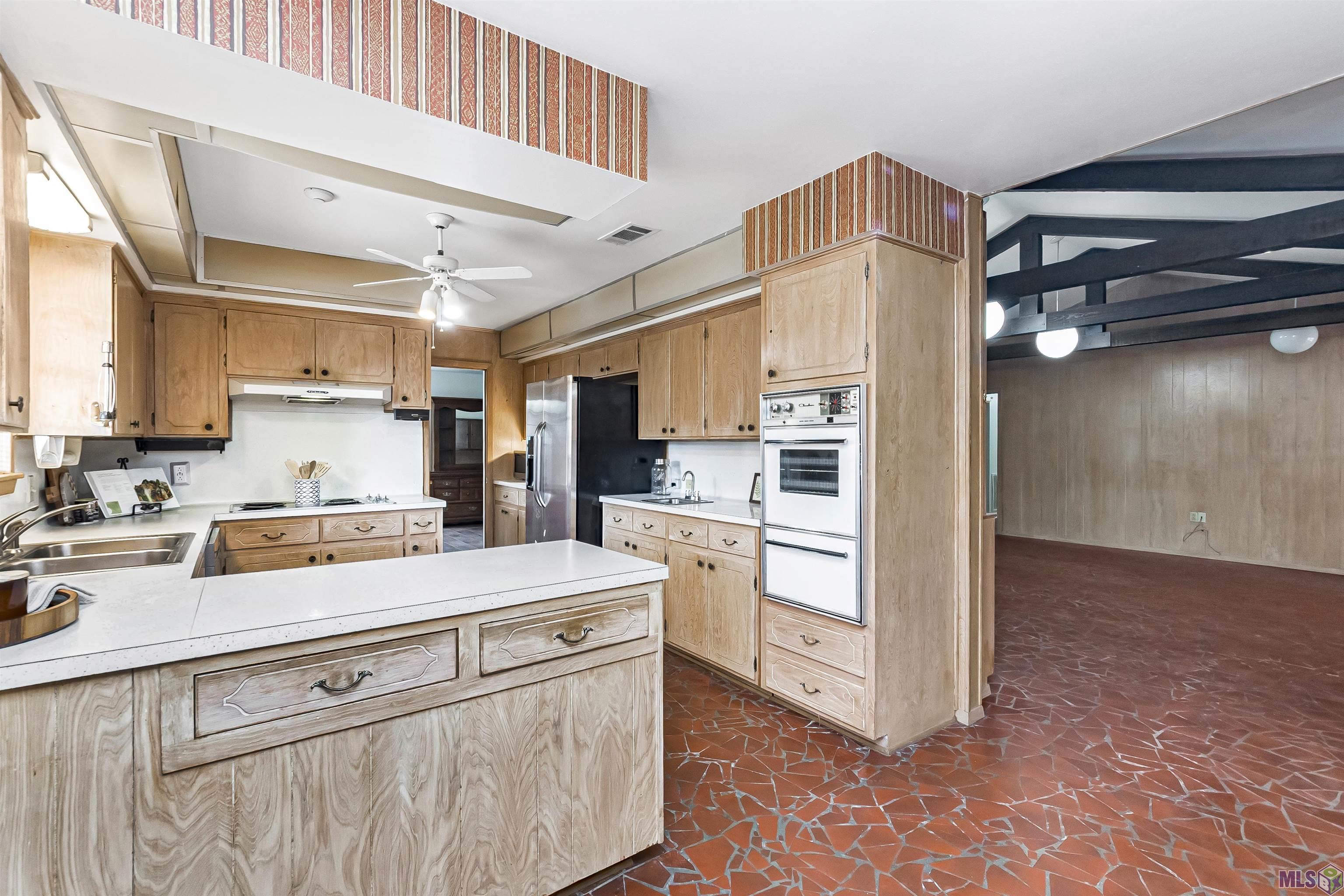 11146 Goodwood Boulevard Baton Rouge, LA 70815 - Photo 25 of 32