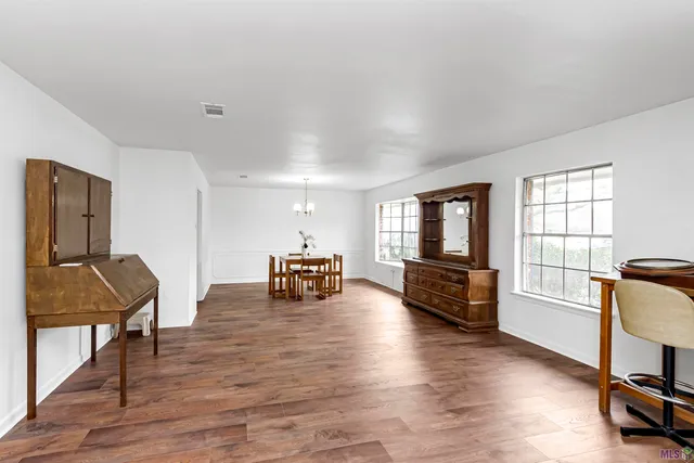 $270,000 | 11146 Goodwood Boulevard, Baton Rouge, LA 70815