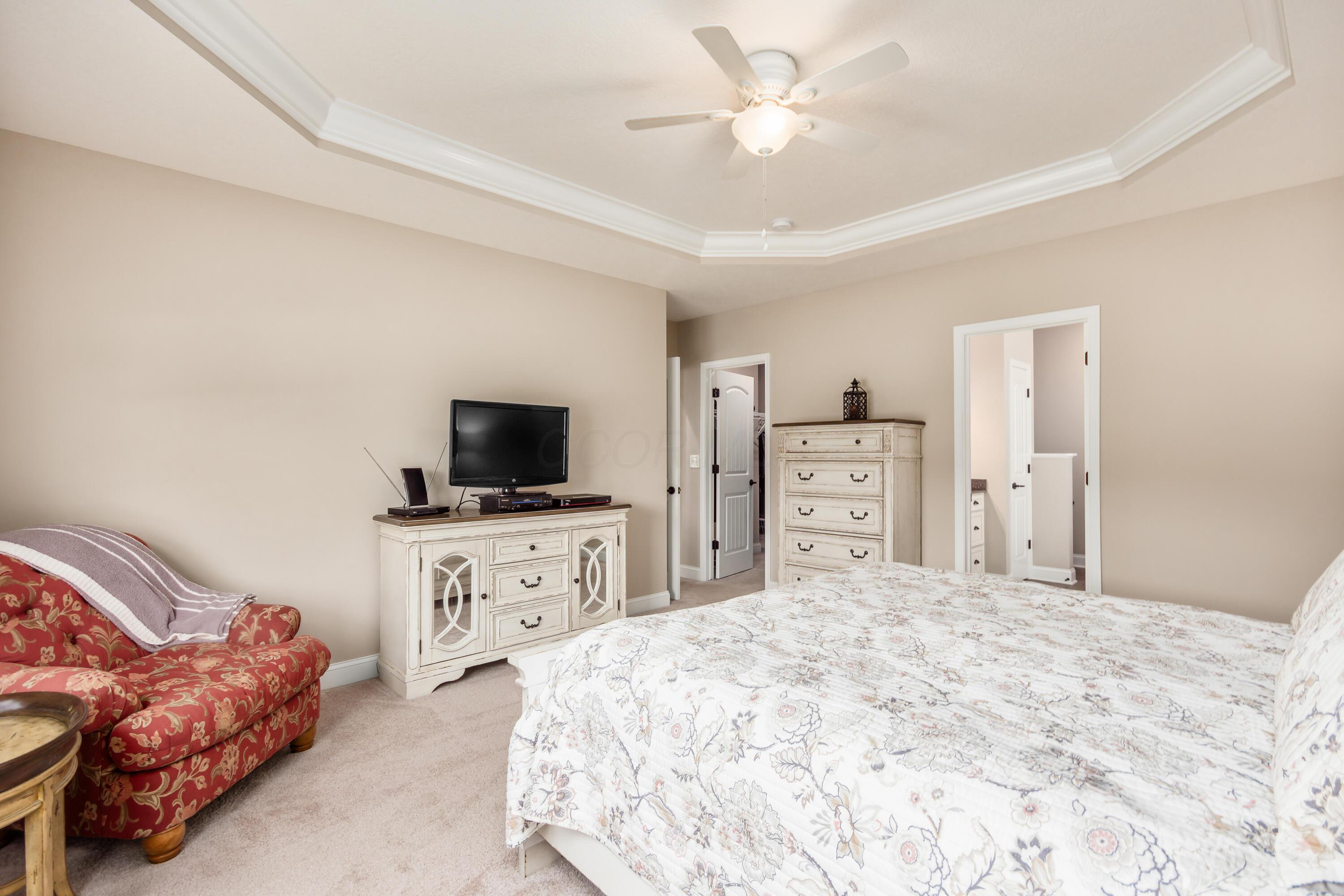 4195 Lock Road Centerburg, OH 43011 - Photo 16 of 34 Wonderful Natural Light