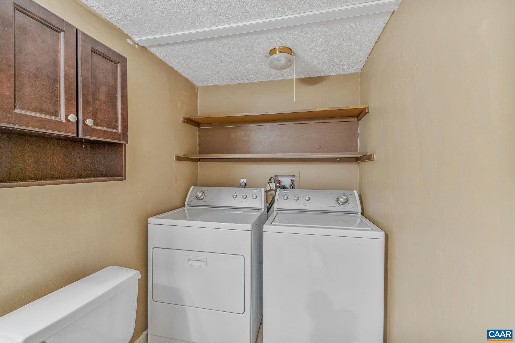 33 Spring Court Charlottesville, VA 22901 - Photo 26 of 26 a utility room with dryer and washer