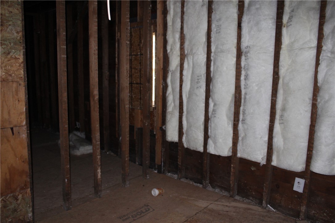 495 Hudson Avenue Rochester, NY 14605 - Photo 17 of 32