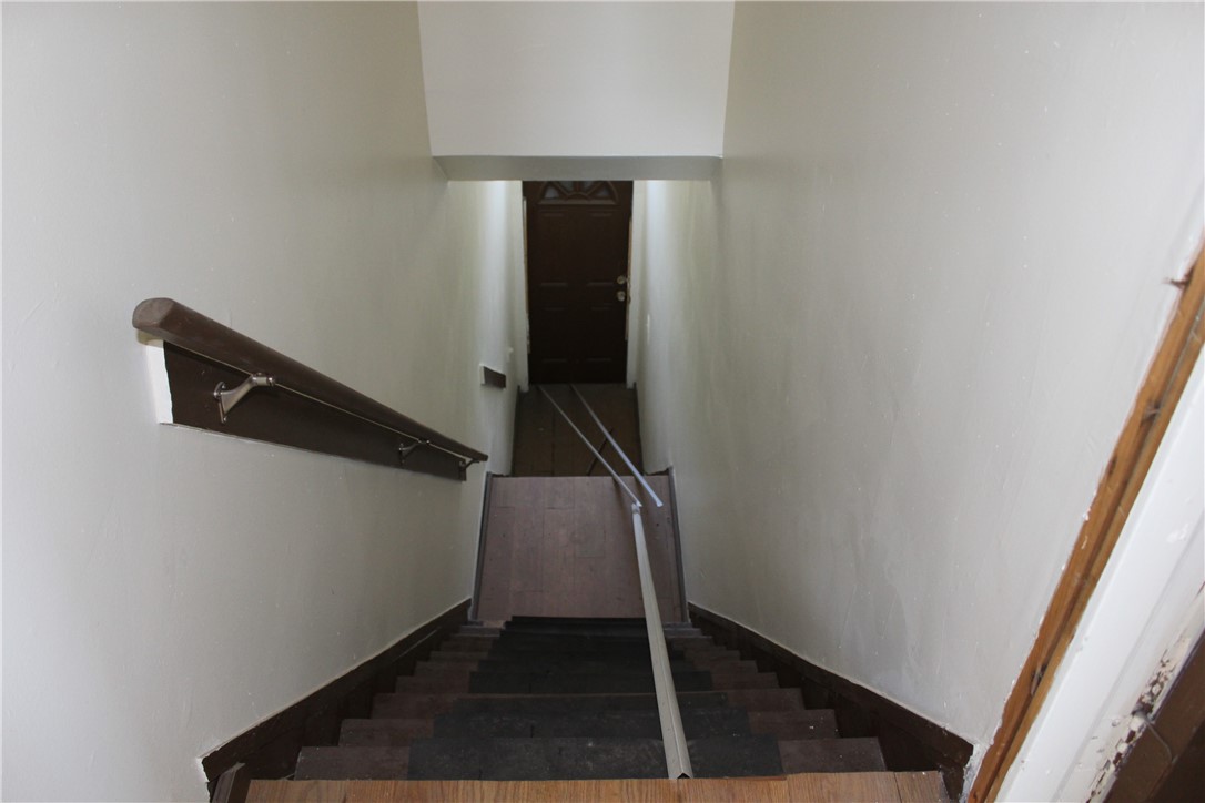 495 Hudson Avenue Rochester, NY 14605 - Photo 19 of 32