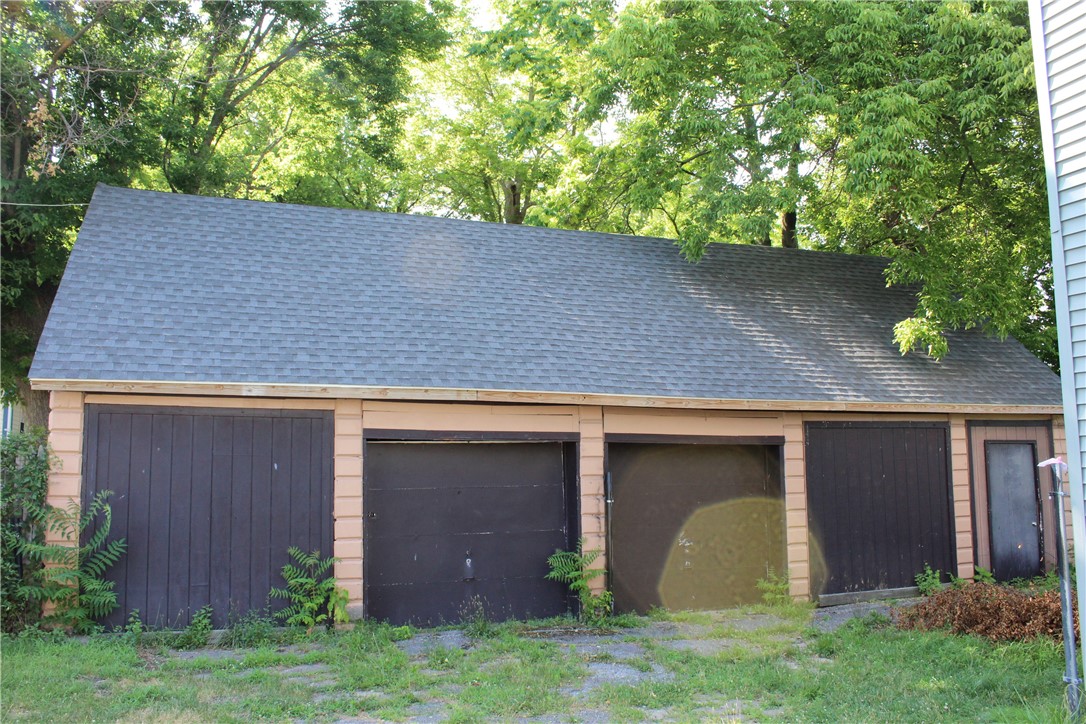 495 Hudson Avenue Rochester, NY 14605 - Photo 10 of 32