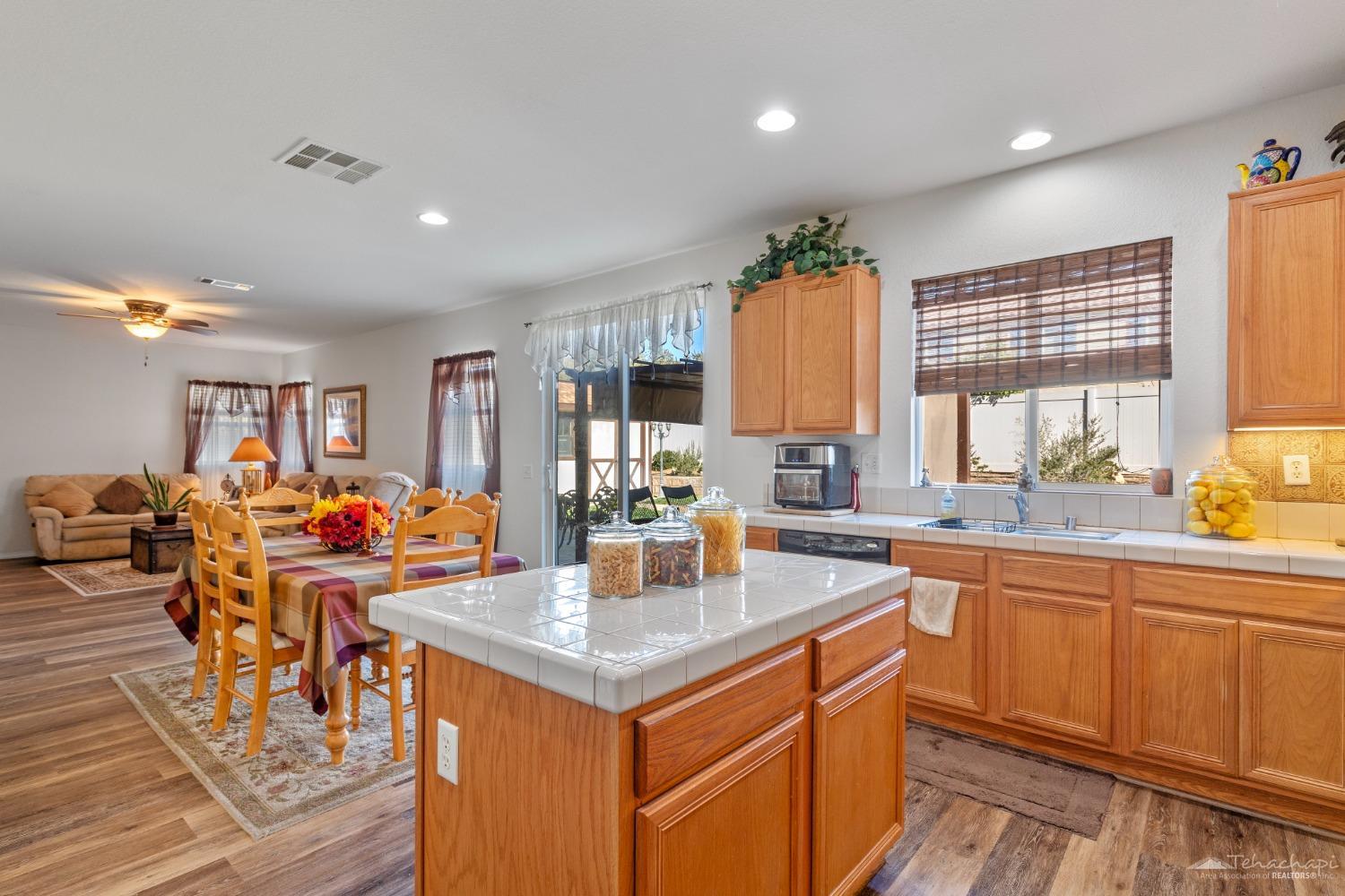 1442 Wild Olive Road Tehachapi, CA 93561 - Photo 14 of 50 Gallery Image 14