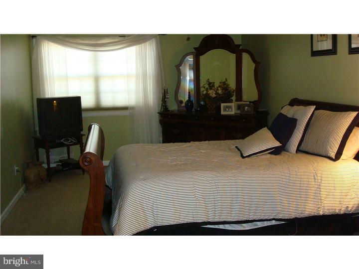 752 Grant Road Mount Laurel, NJ 08054 - Photo 8 of 25 Master Bedroom