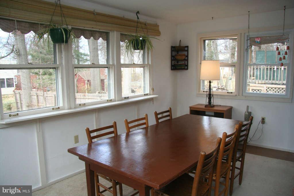 10506 Inwood Avenue Silver Spring, MD 20902 - Photo 11 of 27 Interior (General)