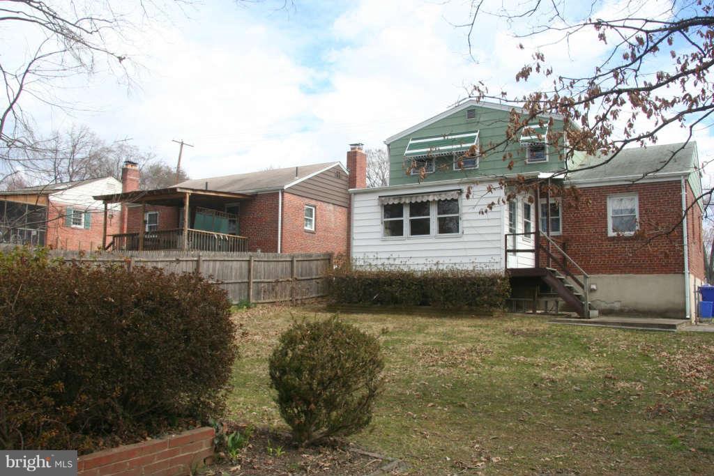 10506 Inwood Avenue Silver Spring, MD 20902 - Photo 27 of 27 Exterior (Rear)