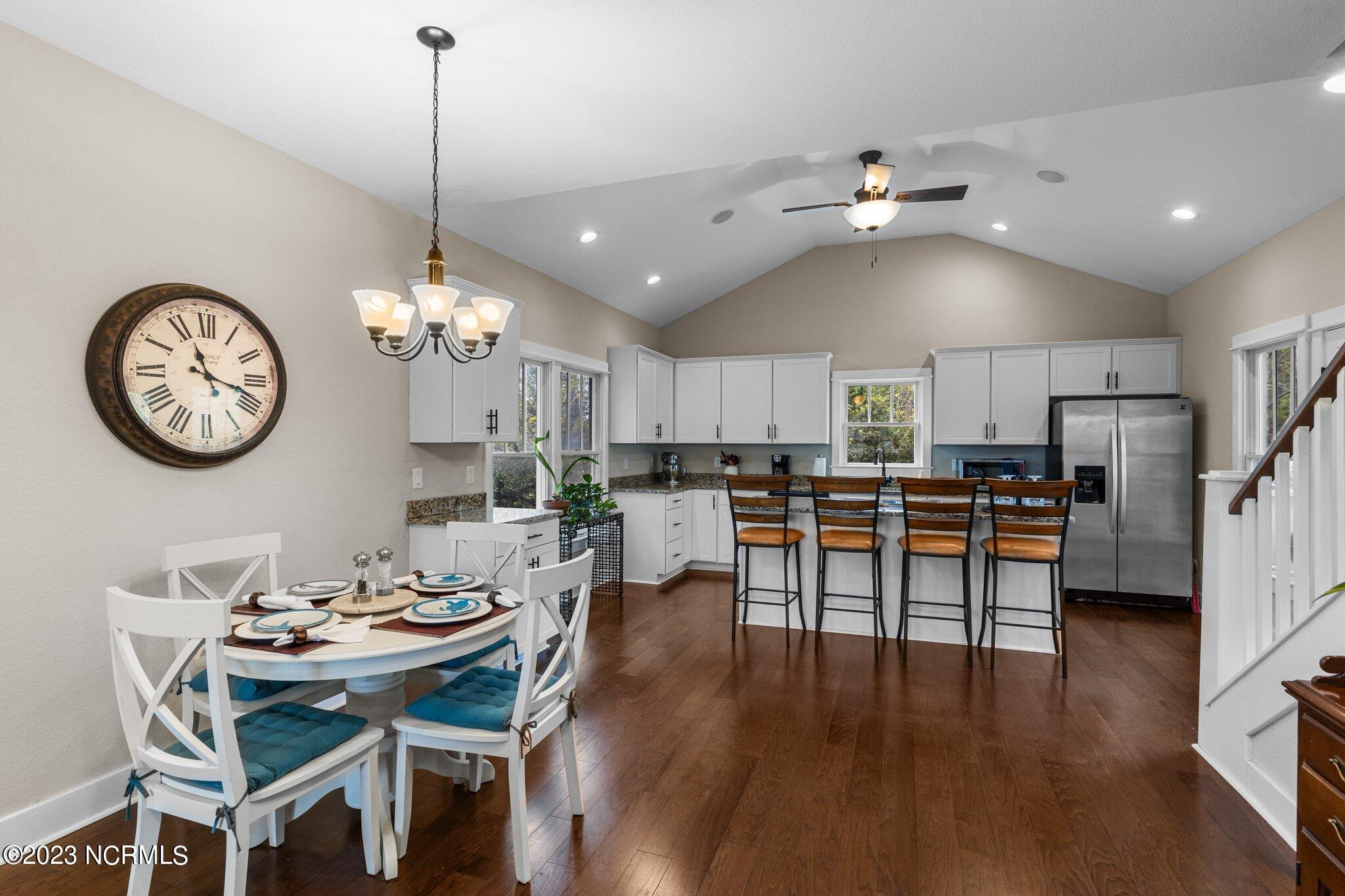 107 Scouts Bend Road Beaufort, NC 28516 - Photo 6 of 30 Open Kitchen/Dining